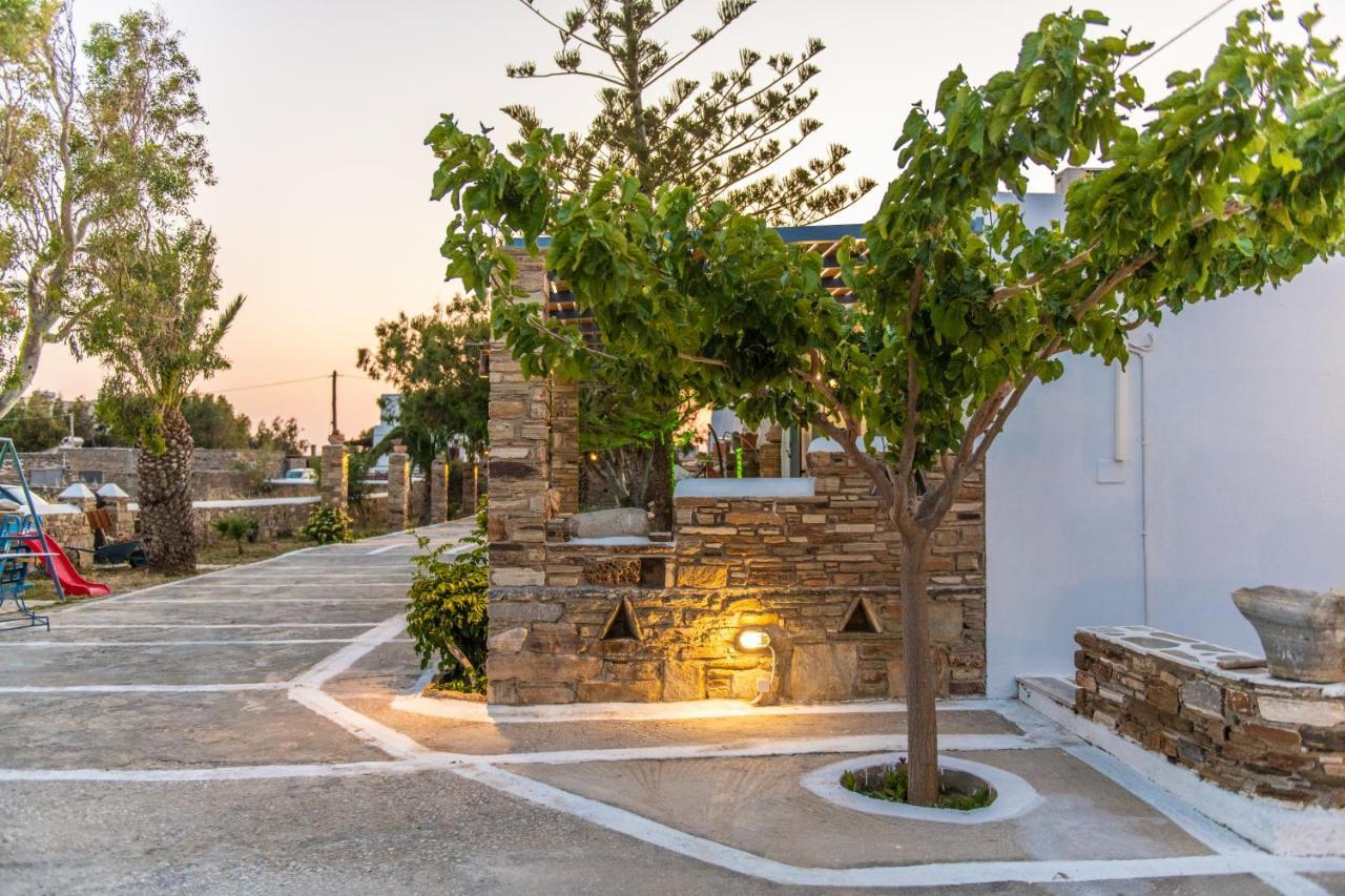 θἔρως Agios Sostis (Tinos)